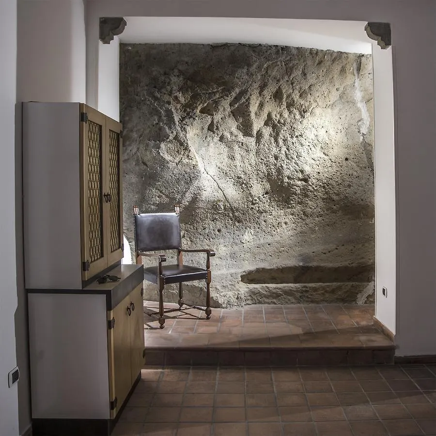 The Rock Apartman Nápoly